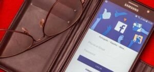 Facebook kaveripyyntö huijaus